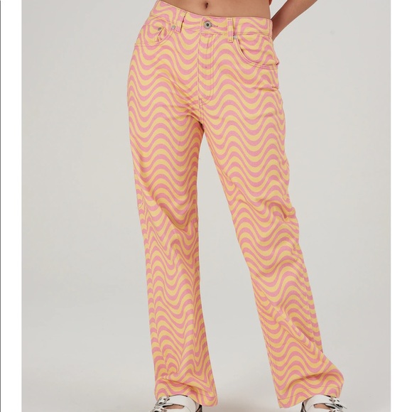 “28 Ragged Priest Pink and Yellow Wave Jean - Picture 2 of 4